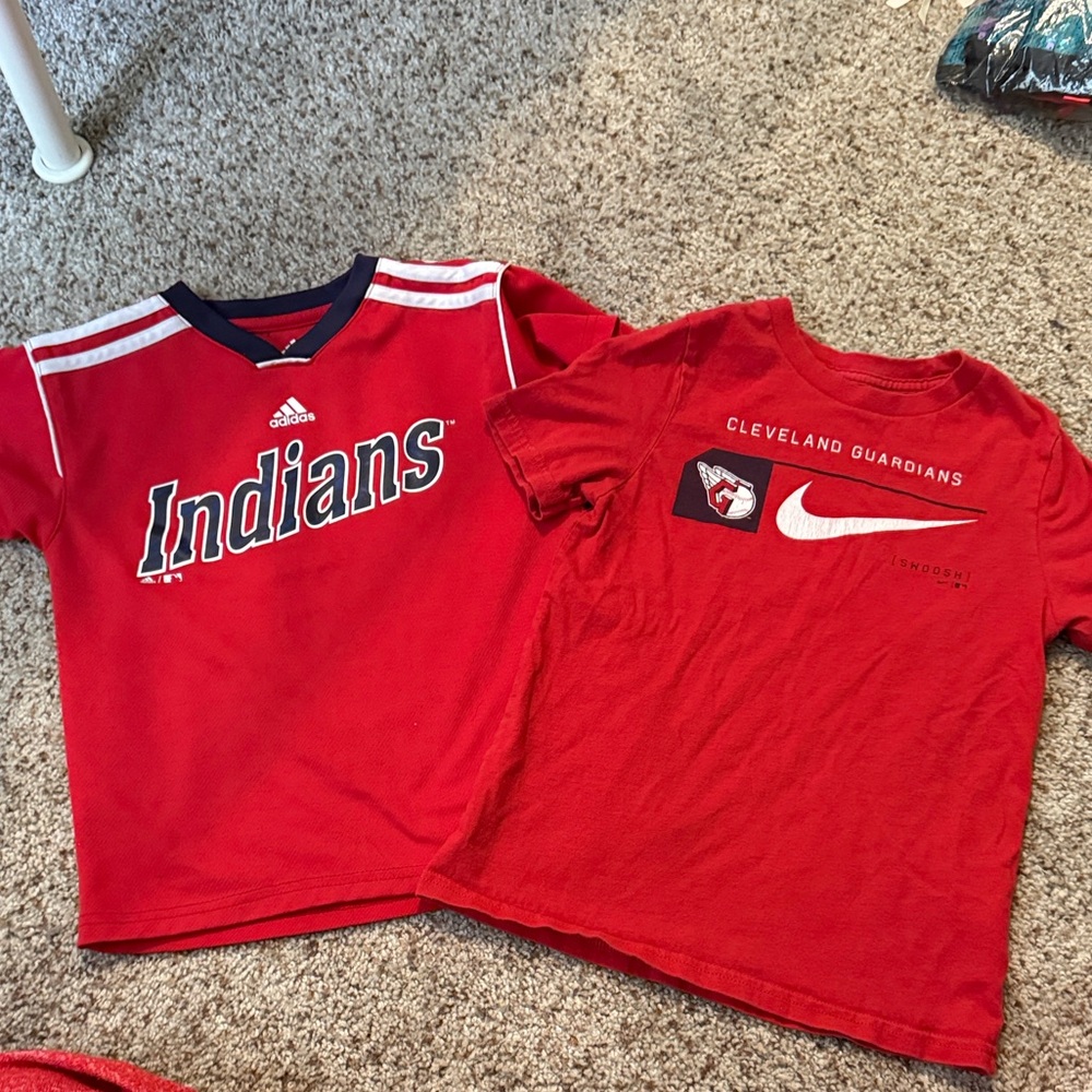Cleveland Indians / Guardians Tee Set